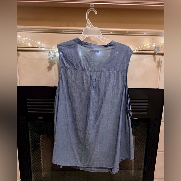 Old Navy Size XXL Lightweight Denim Tank - Picture 3 of 5